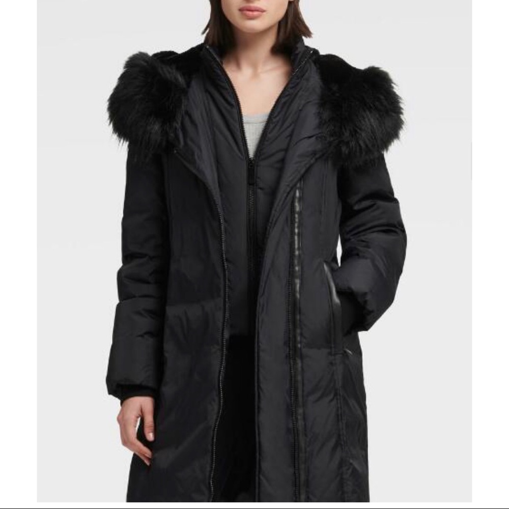 Faux Fur Hooded Puffer coat